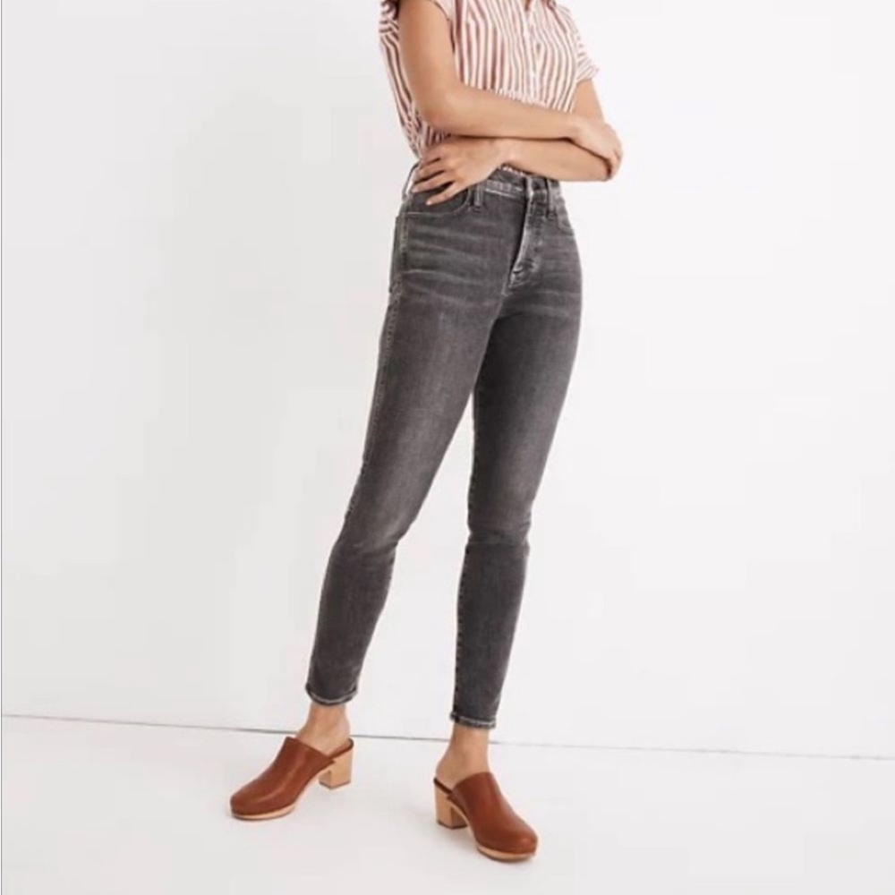 Madewell High Rise Jeans in Dark Gray